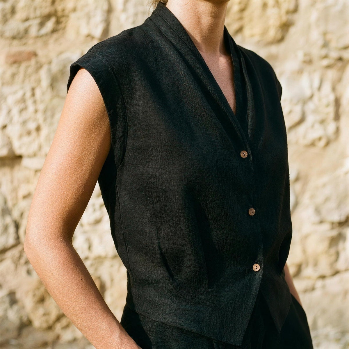 Surplice Linen Cropped Shirt