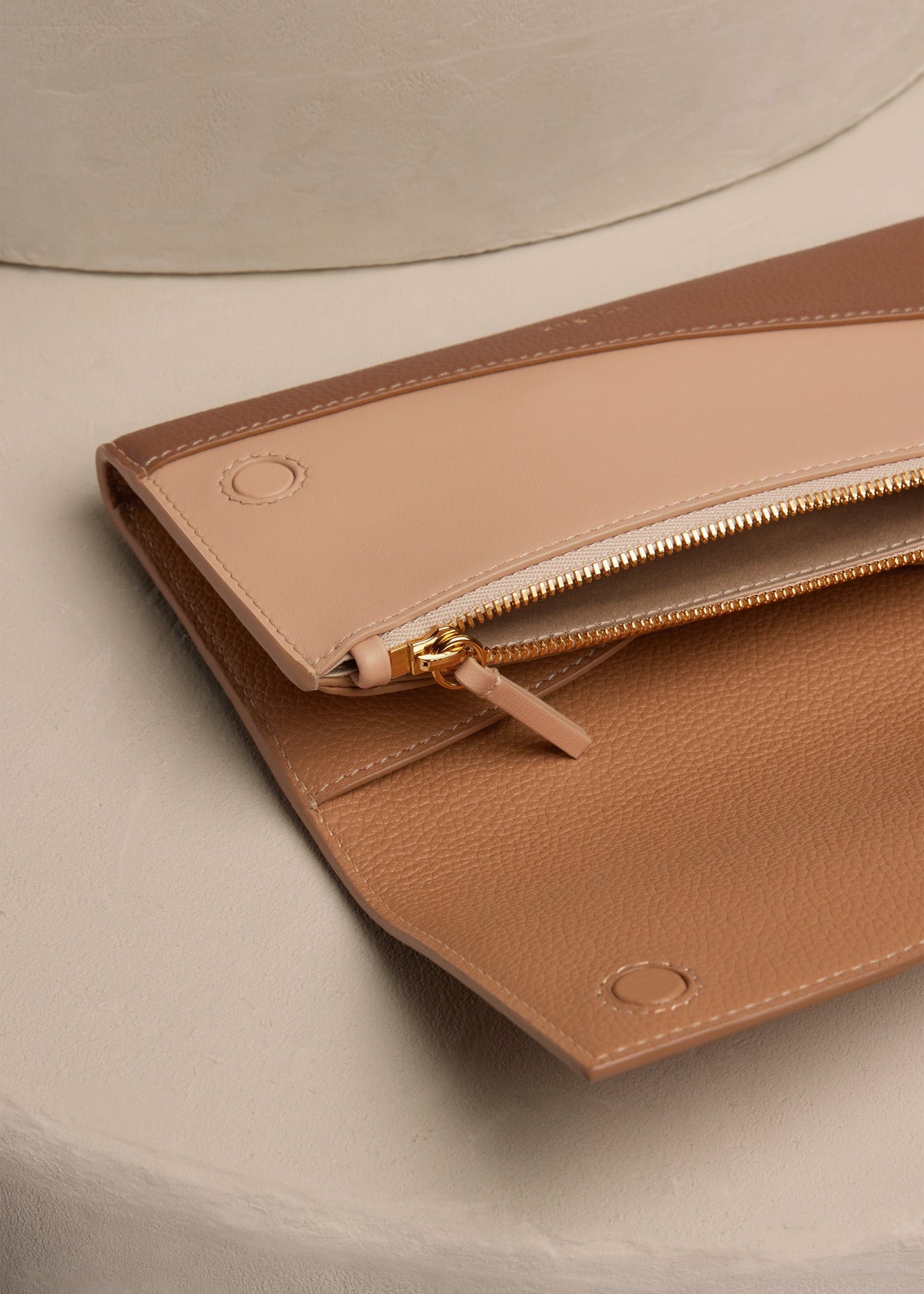 PLNE - Sierra Wallet - Trio Camel