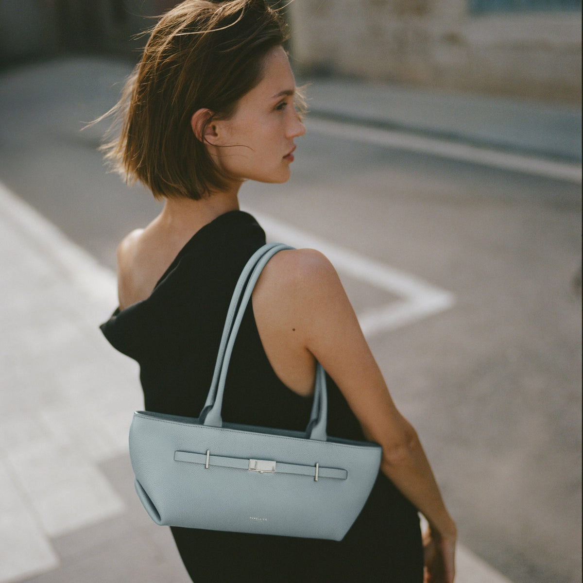 DMLR - The New York Shoulder