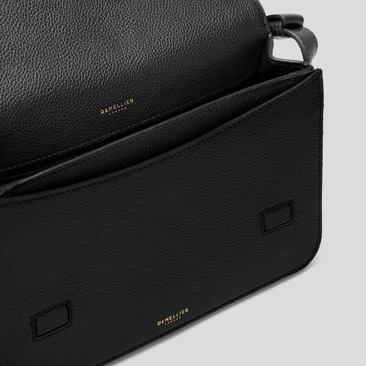 DMLR - The New York Crossbody